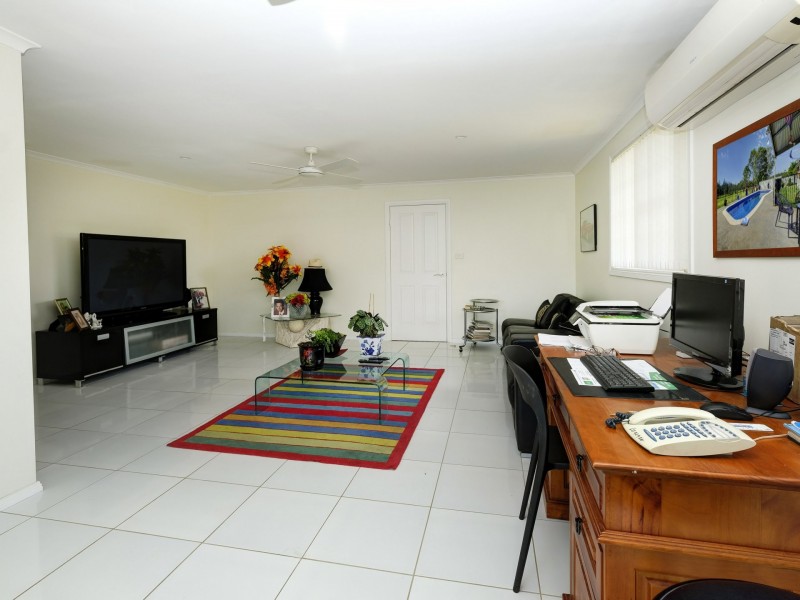 67 Oakview Drive, Hallidays Point NSW 2430