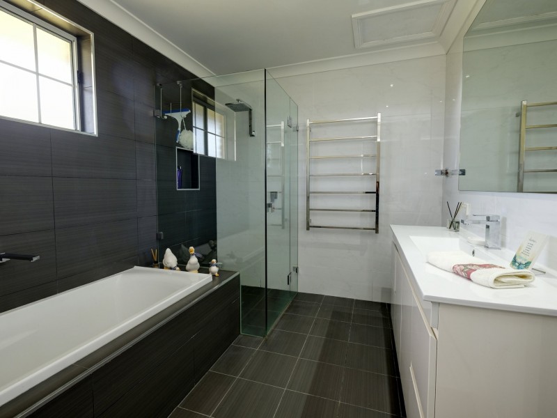 67 Oakview Drive, Hallidays Point NSW 2430