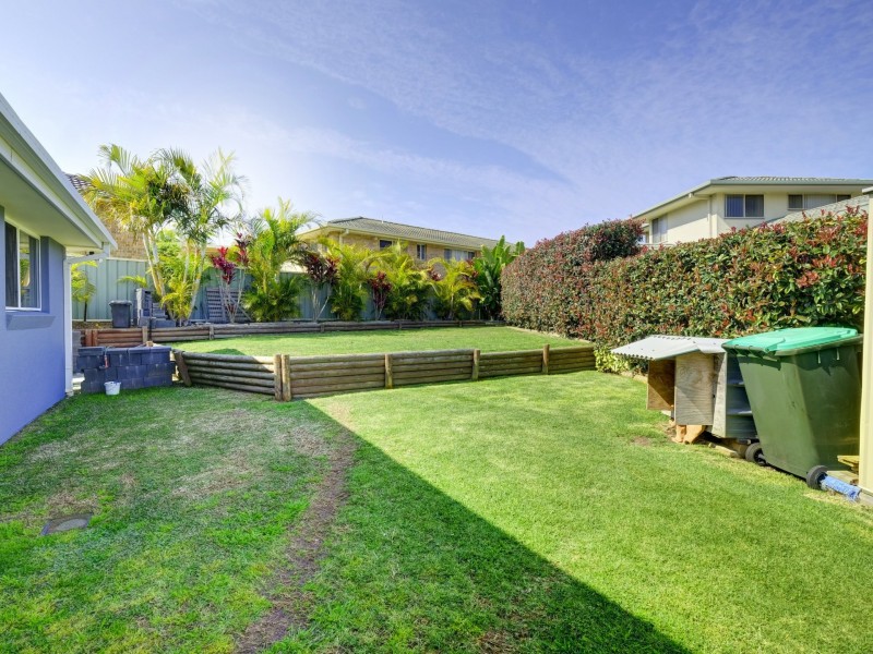16 Burke cl, Forster NSW 2428