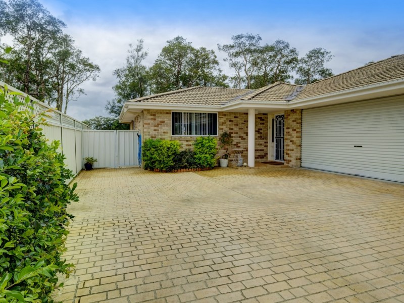 2/56 Amanda Crescent, Forster NSW 2428