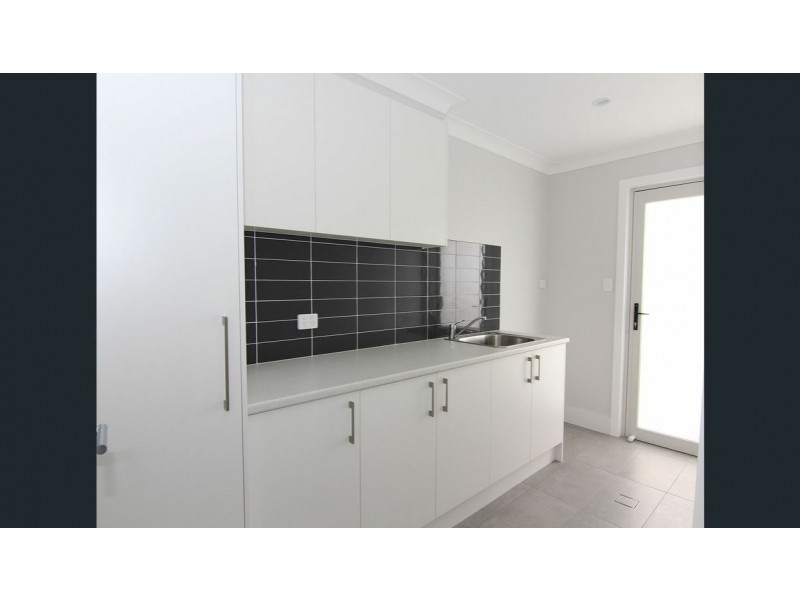 7 Colleena Place, Tuncurry NSW 2428