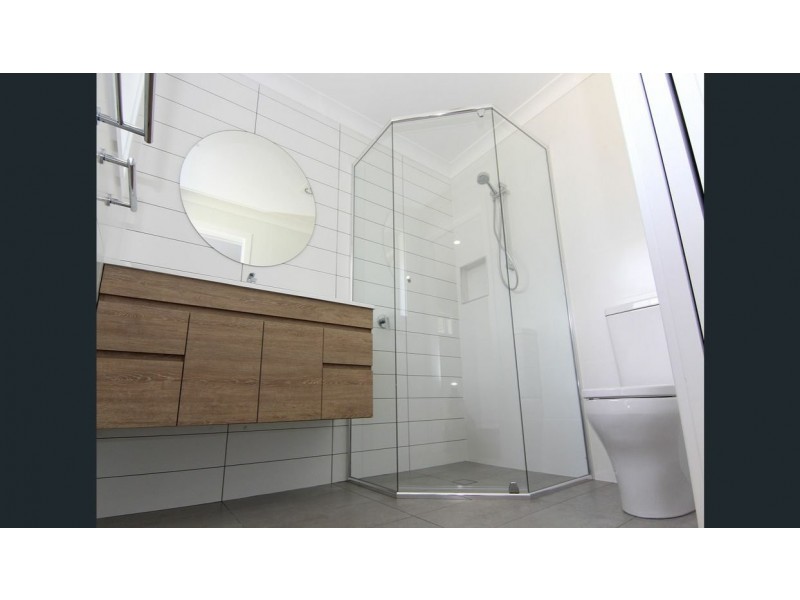 7 Colleena Place, Tuncurry NSW 2428