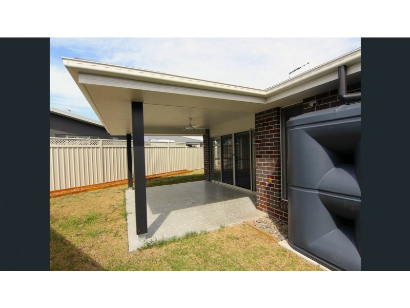 7 Colleena Place, Tuncurry NSW 2428