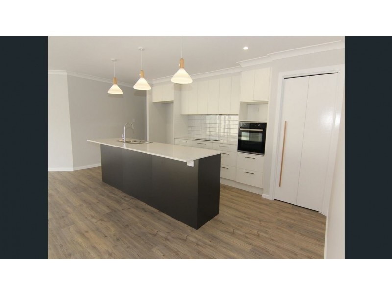 7 Colleena Place, Tuncurry NSW 2428