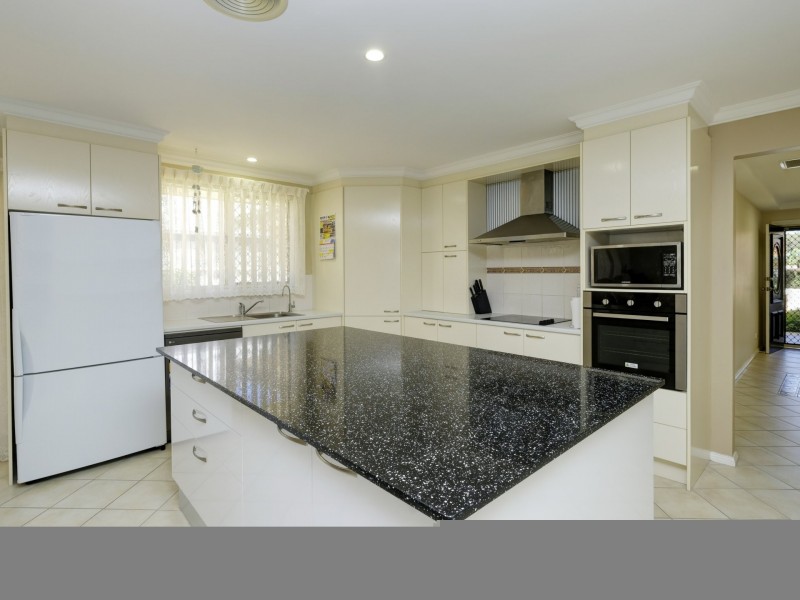 19 Nuwarra Circuit, Forster NSW 2428