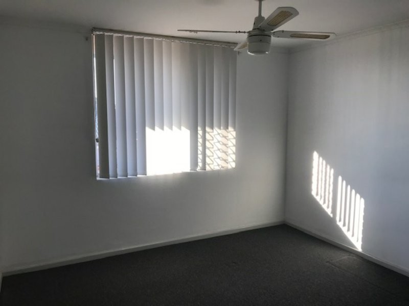 Unit 4/49 Wharf St, Tuncurry NSW 2428