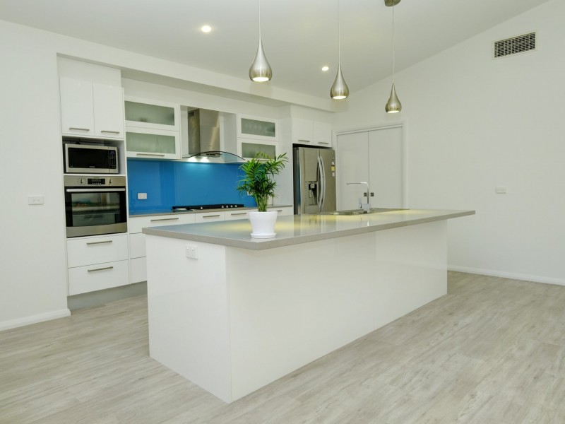 15 Hillside Terrace, Black Head NSW 2430