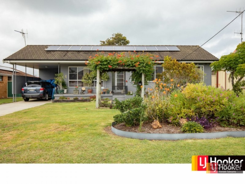 10 South Street, Tuncurry NSW 2428