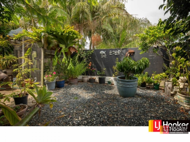 10 South Street, Tuncurry NSW 2428