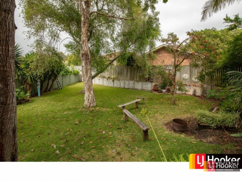 10 South Street, Tuncurry NSW 2428