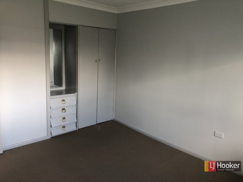 2/5 Palm Street, Tuncurry NSW 2428