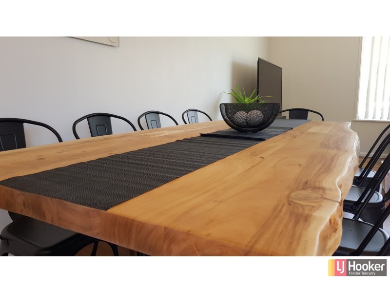 6 Kent Street, Tuncurry NSW 2428