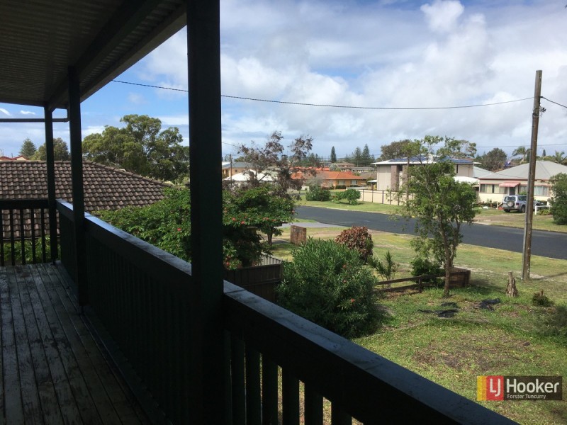 37 North Street, Tuncurry NSW 2428