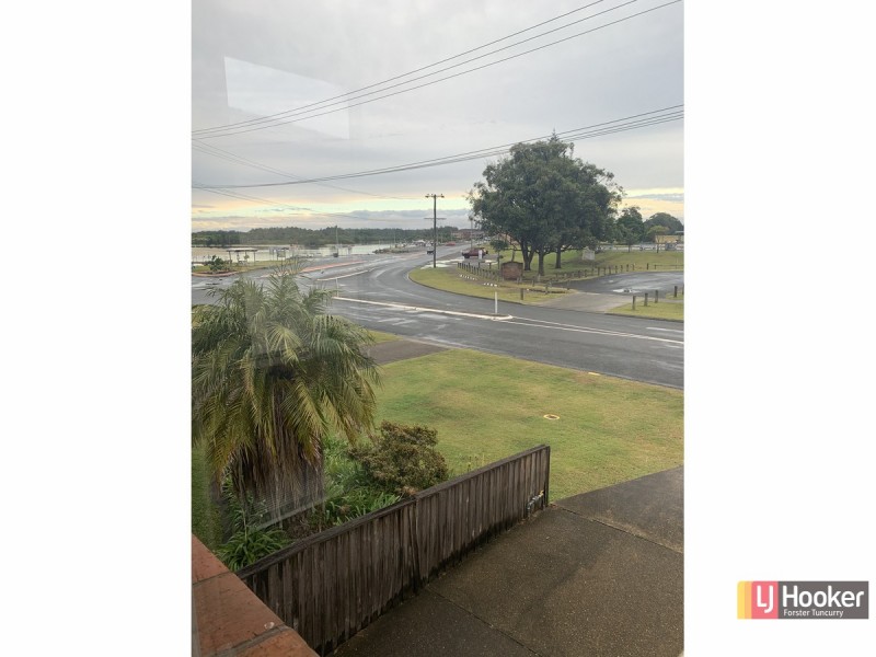 1/6 Point Road, Tuncurry NSW 2428