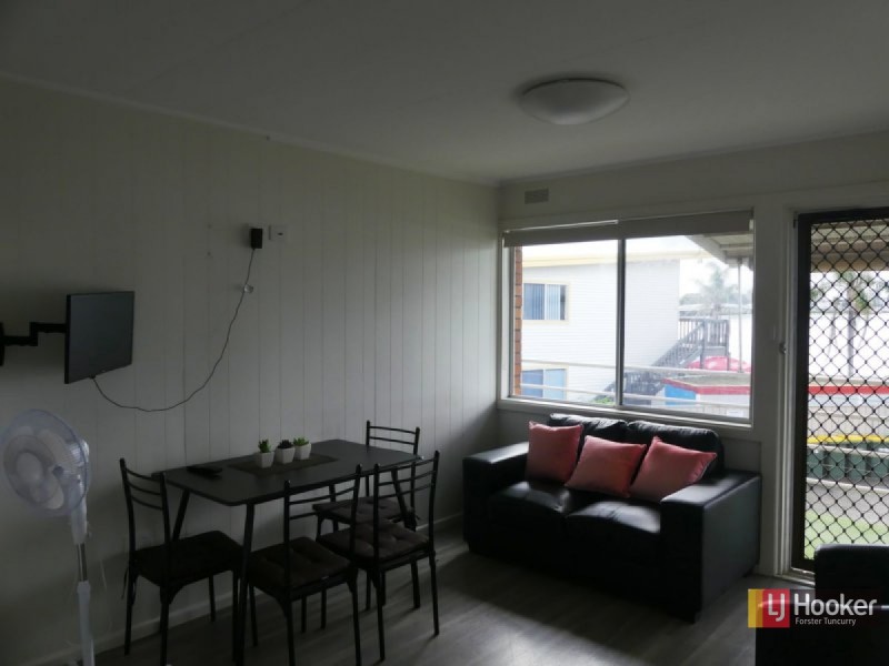 4/4 Palm Street, Tuncurry NSW 2428