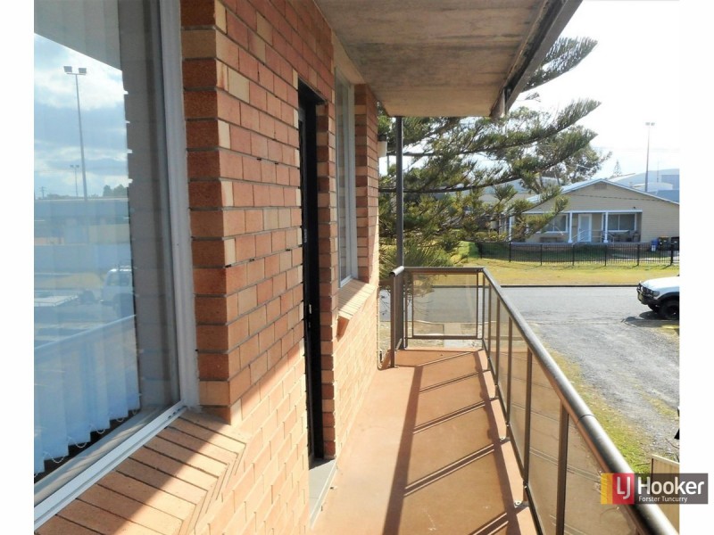 49 Wharf Street, Tuncurry NSW 2428