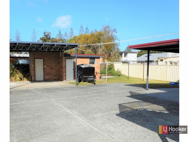 49 Wharf Street, Tuncurry NSW 2428