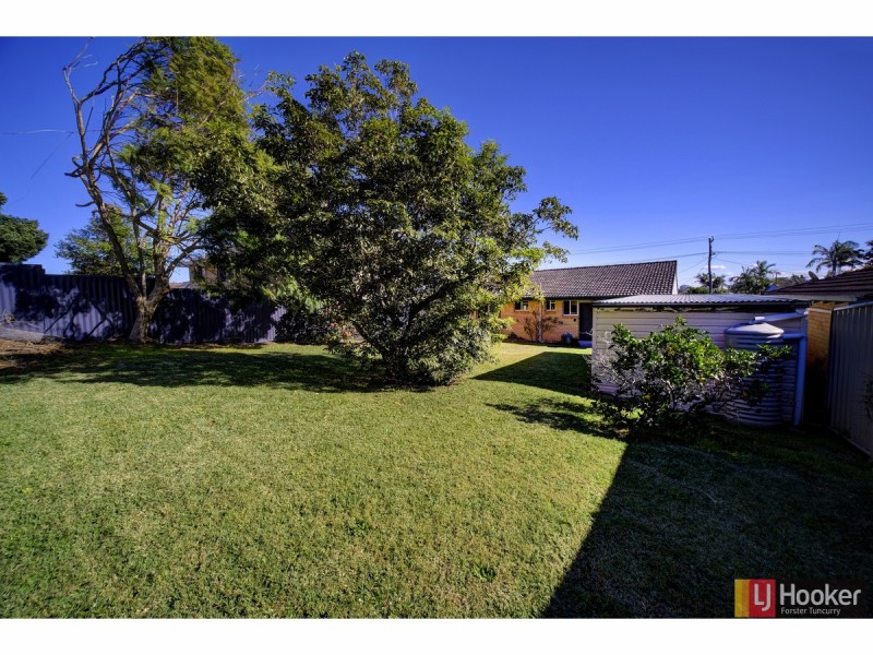 18 Boundary Street, Forster NSW 2428