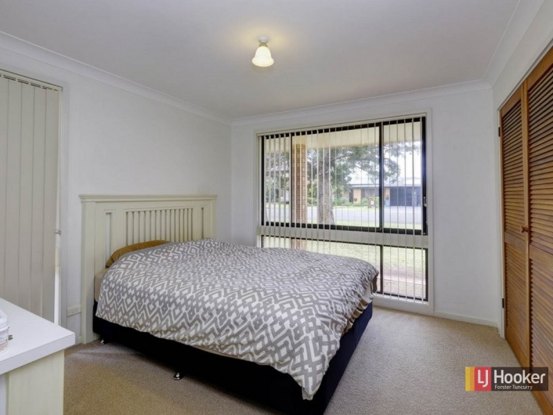 2 Jonnel Place, Tuncurry NSW 2428