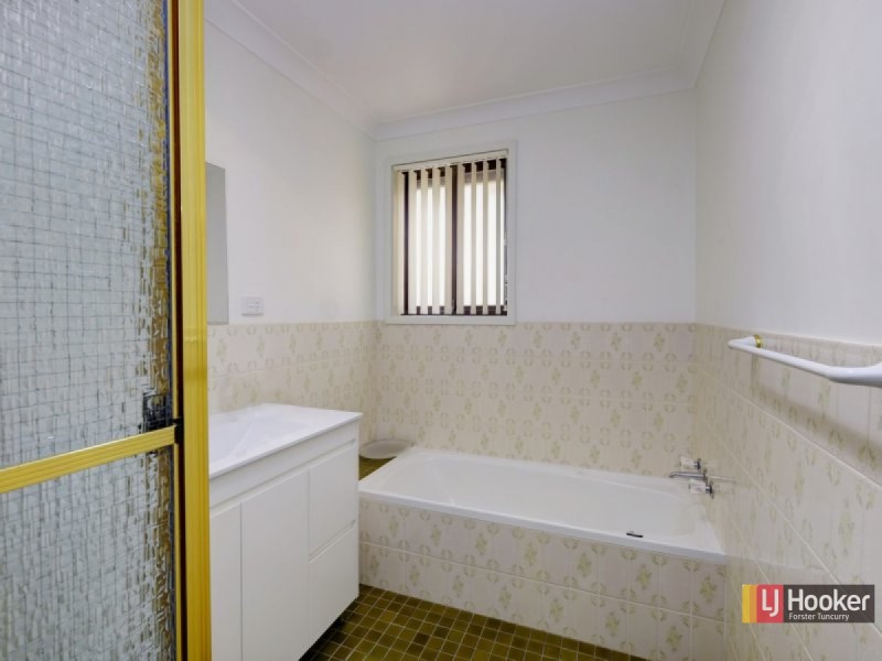 2 Jonnel Place, Tuncurry NSW 2428