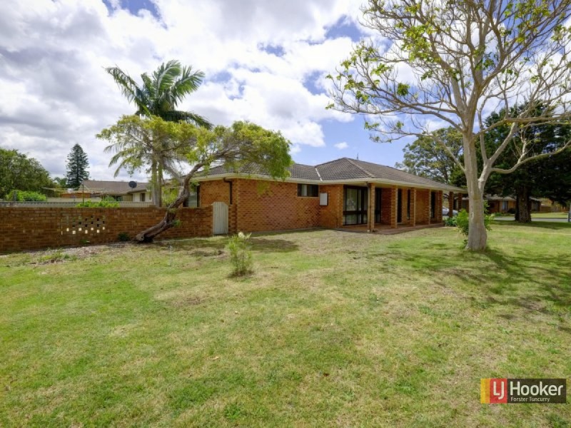 2 Jonnel Place, Tuncurry NSW 2428