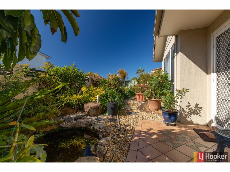 27a Bent Lane, Tuncurry NSW 2428