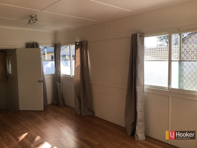 3/10 Douglas Avenue, Forster NSW 2428