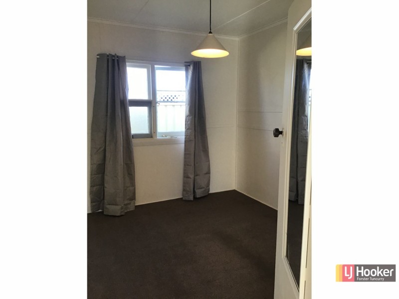 3/10 Douglas Avenue, Forster NSW 2428
