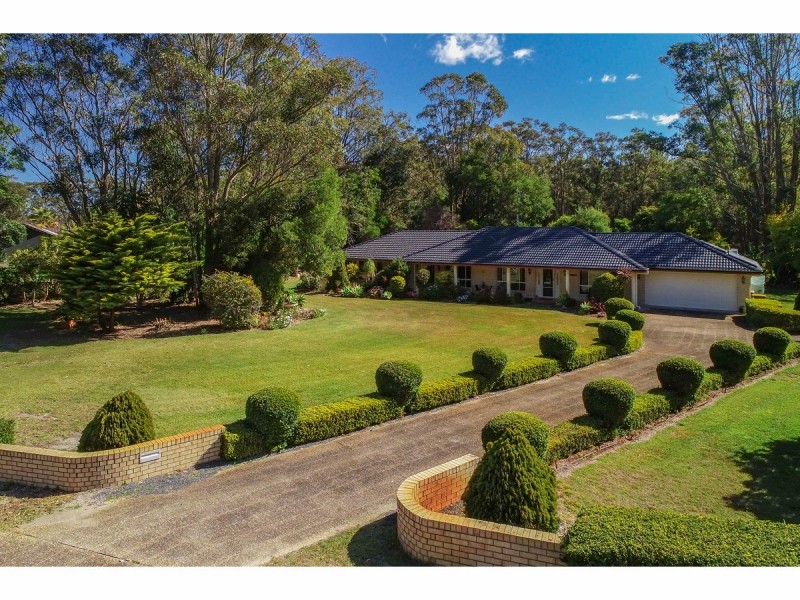 32 Tulloch Road, Tuncurry NSW 2428