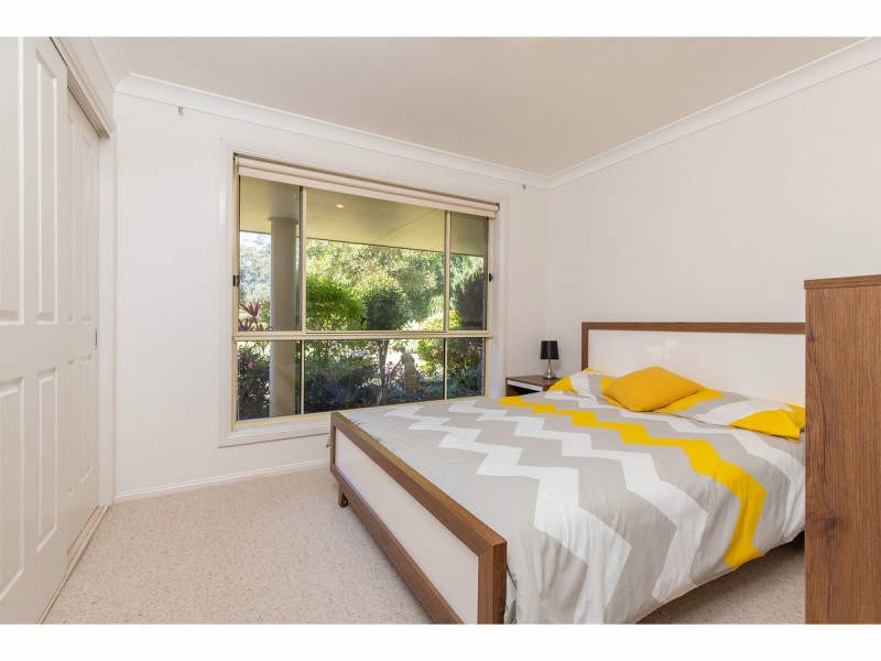 32 Tulloch Road, Tuncurry NSW 2428