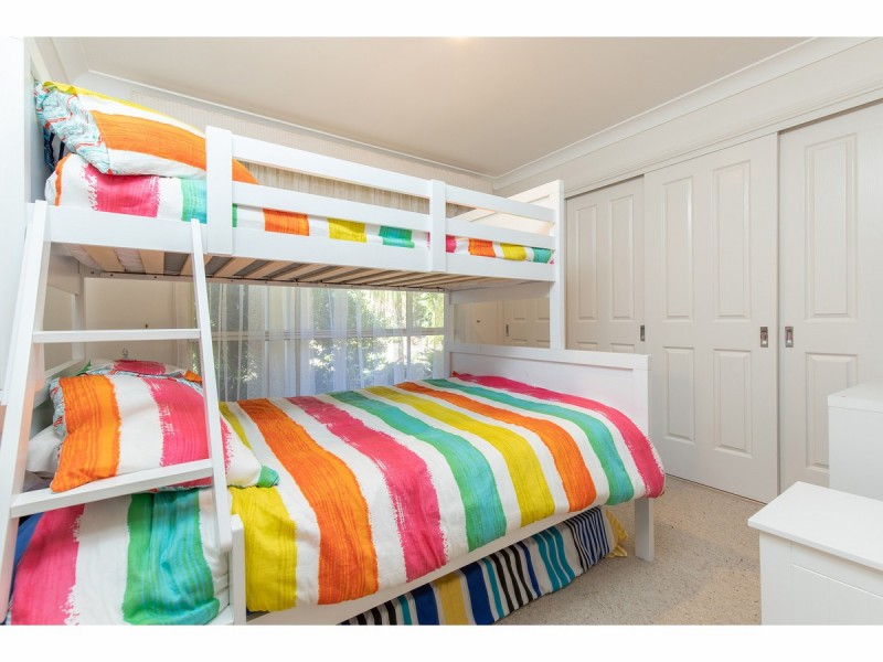 32 Tulloch Road, Tuncurry NSW 2428