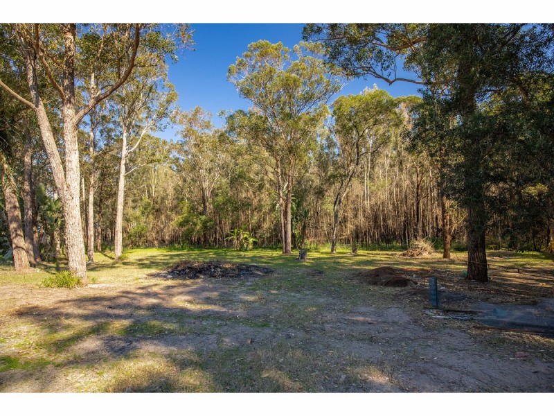 32 Tulloch Road, Tuncurry NSW 2428