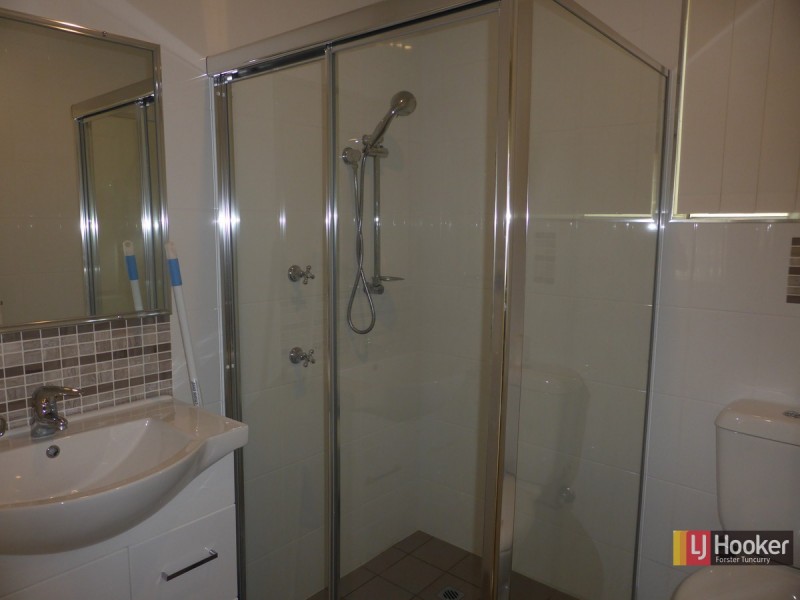 10/27 Wallis Street, Forster NSW 2428