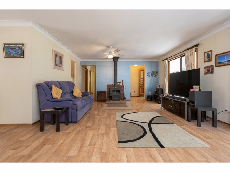 2 Koorainghat Close, Rainbow Flat NSW 2430