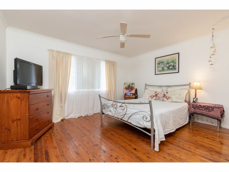 38 Seabreeze Parade, Green Point NSW 2428