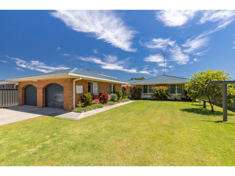 6 The Cove, Forster NSW 2428