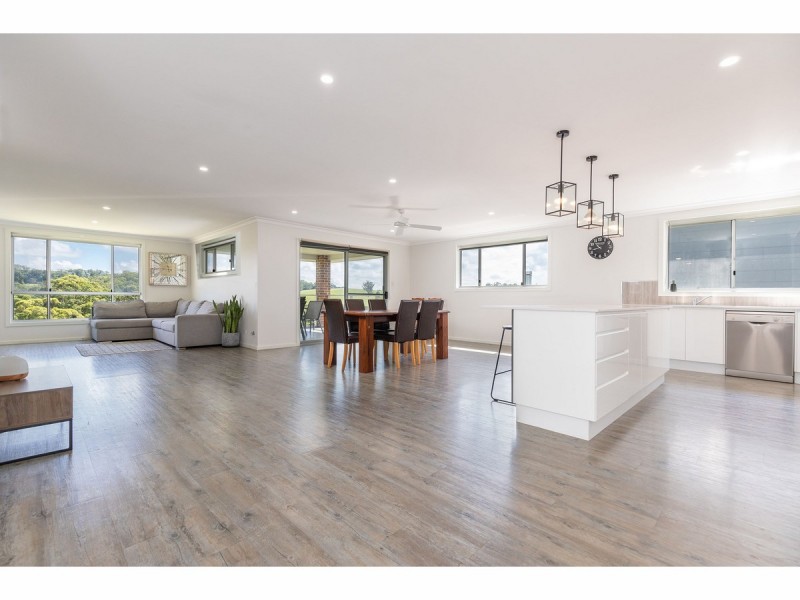 26 Eastern Valley Way, Tallwoods Village NSW 2430