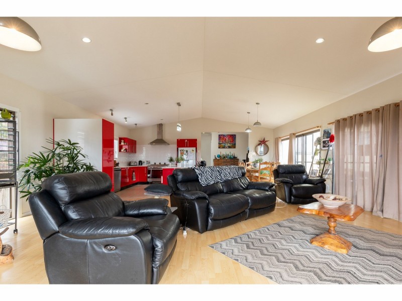 79 Seabreeze Parade, Green Point NSW 2428