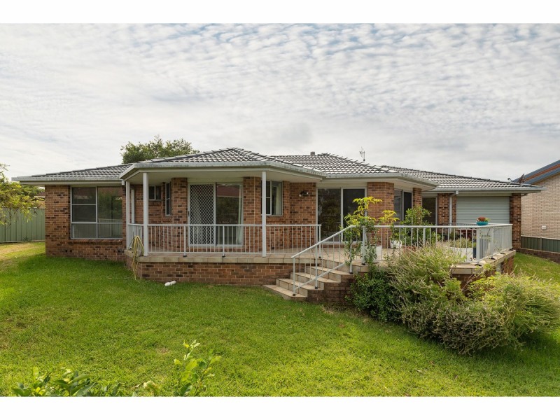 18 Greenview Close, Forster NSW 2428