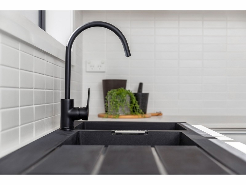 2/84 Macintosh Street, Forster NSW 2428