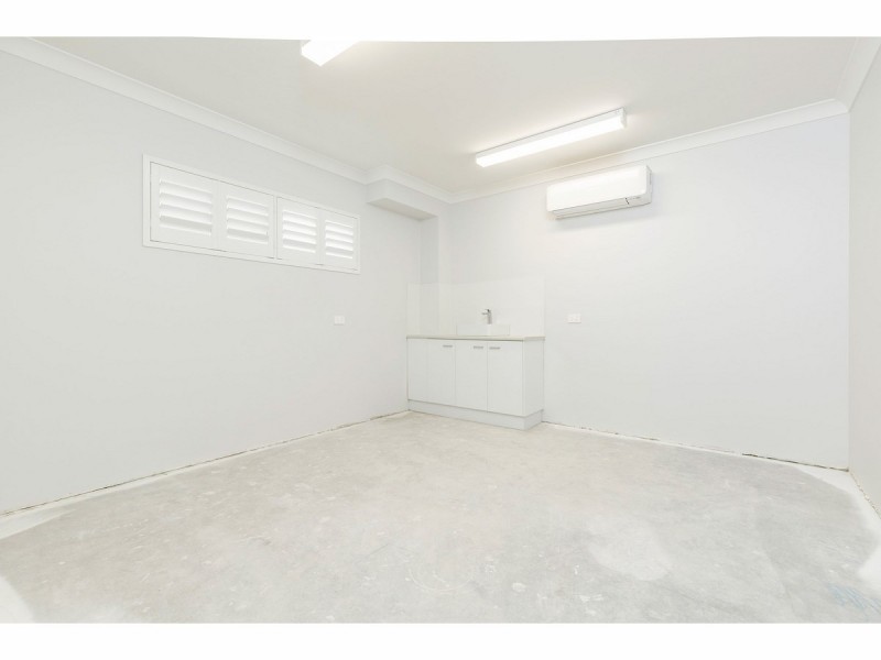 83 Pulteney Street, Taree NSW 2430