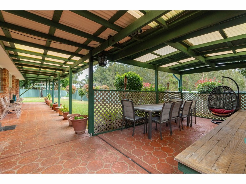 9 Smiths Close, Forster NSW 2428