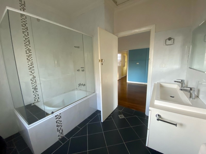 6 Baird Street, Forster NSW 2428