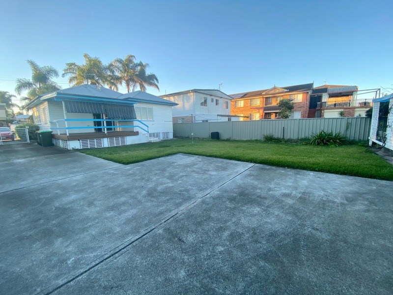 6 Baird Street, Forster NSW 2428