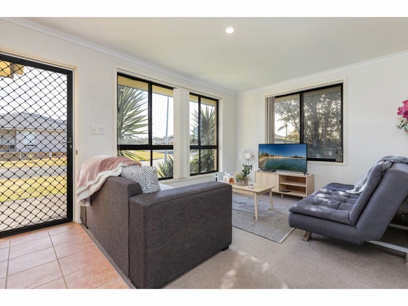 32 The Corso, Forster NSW 2428