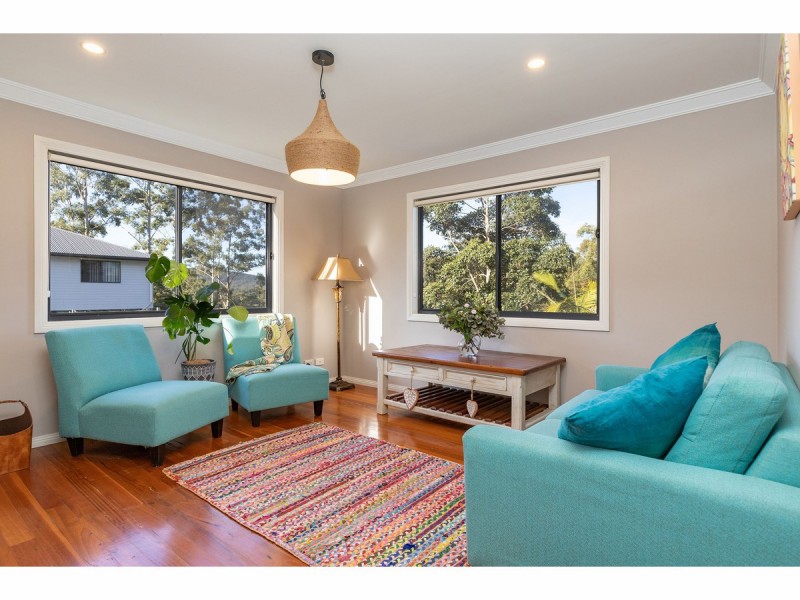 5 Gordon Crescent, Smiths Lake NSW 2428