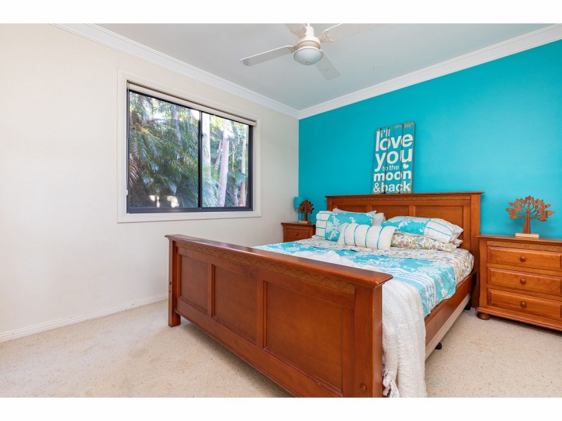 5 Gordon Crescent, Smiths Lake NSW 2428