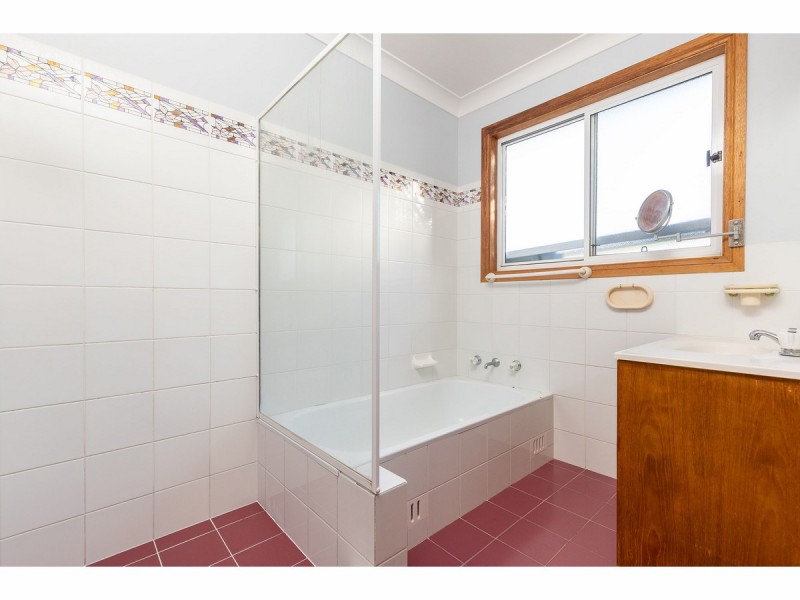 24 Saltwater Crescent, Diamond Beach NSW 2430