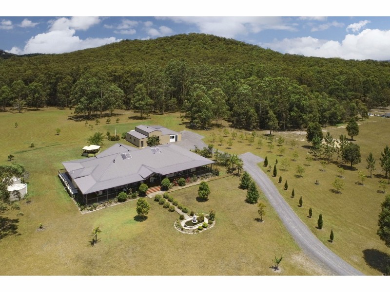 106 Suncrest Close, Bulahdelah NSW 2423