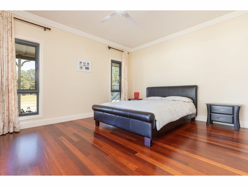 106 Suncrest Close, Bulahdelah NSW 2423